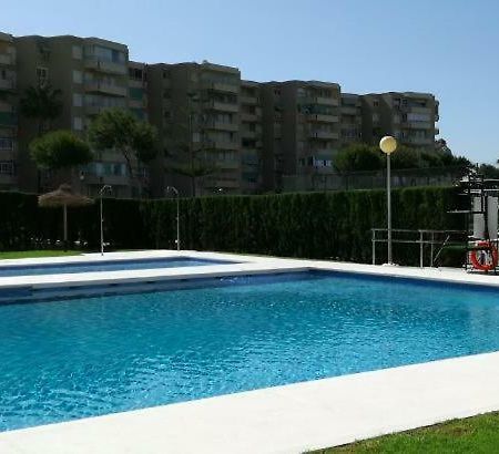 Apartamento Playa La Cala In Front Of The Beach Free Parking Málaga Exterior foto